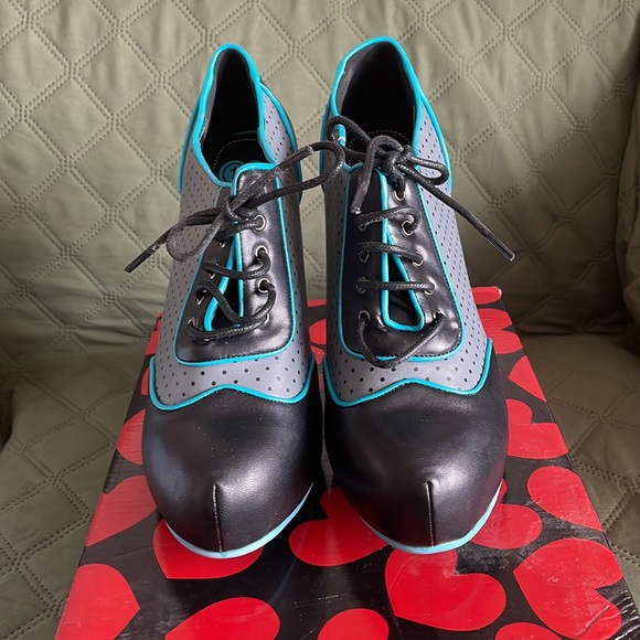 TUK Sz 11M Black, Grey, & Turquoise Ankle Boots - Picture 2 of 5